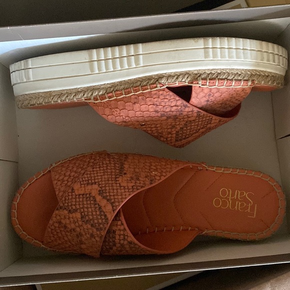 Francosarto - Picture 1 of 3